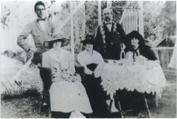 The Warner Family 1912